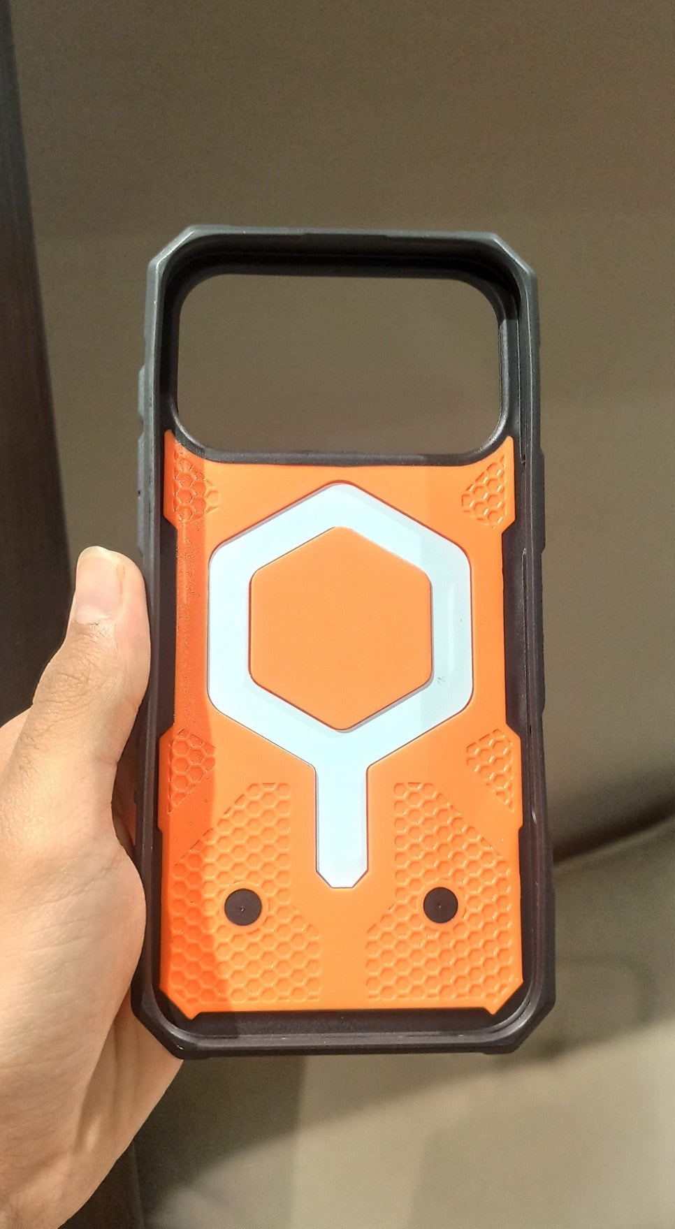 UAG Pathfinder Rugged Case With MacSafe - Orange