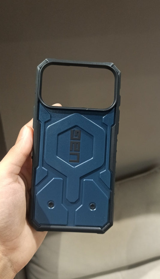 UAG Pathfinder Rugged Case With MacSafe - Blue